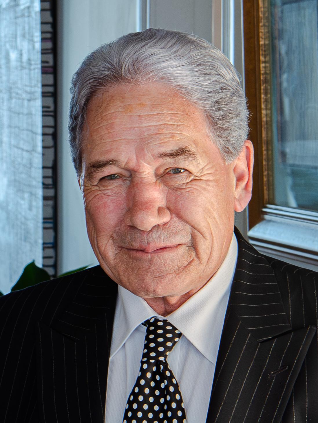New Zealand First đề xuất bãi bỏ visa AEWV, siết mạnh quy định tuyển dụng Ông Winston Peters – Lãnh đạo New Zealand Firs